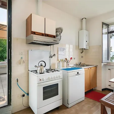 Awesome In Vacciago W/ 2 Bedrooms Lejlighed Ameno