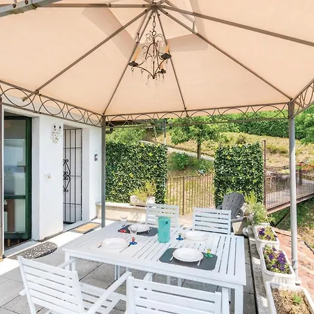 Awesome In Vacciago W/ 2 Bedrooms